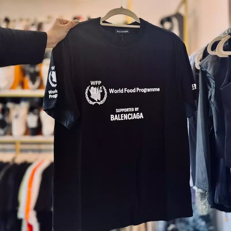 CAMISETA BALENCIAGA