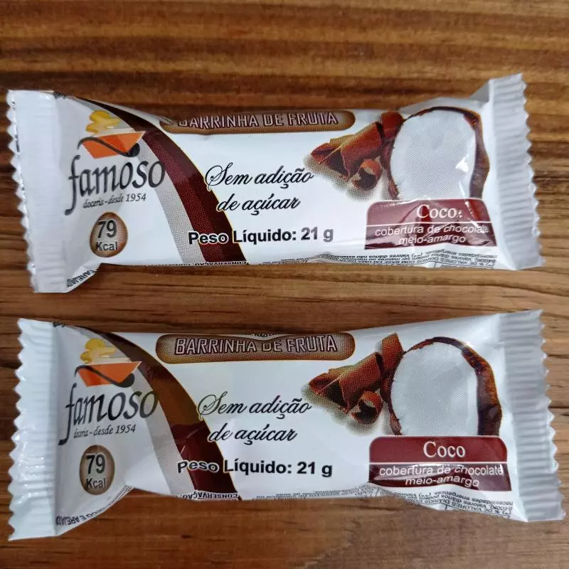 Coco com cobertura de chocolate 🍫