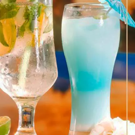 lagoa azul /青い湖