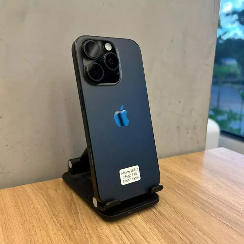 16 PRO 256GB PRETO TITÂNIO