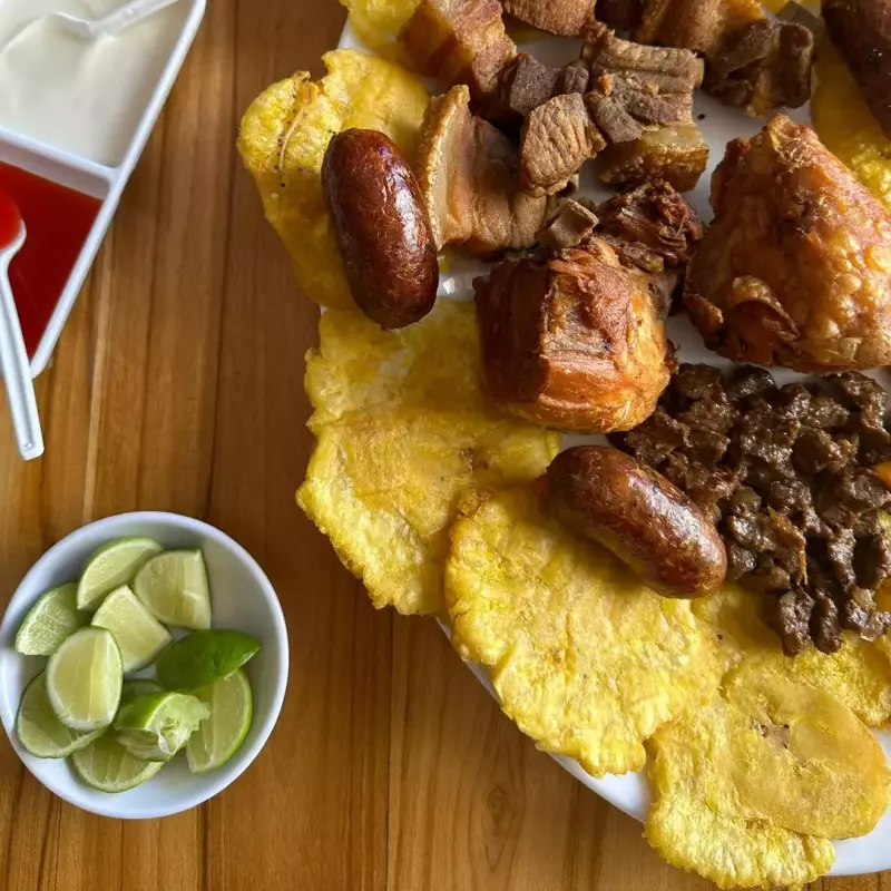 MEDIA PICADA ESPECIAL