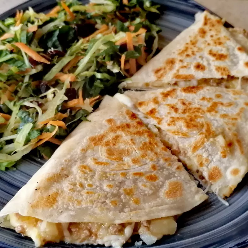 Quesadilla Picadillo Verde