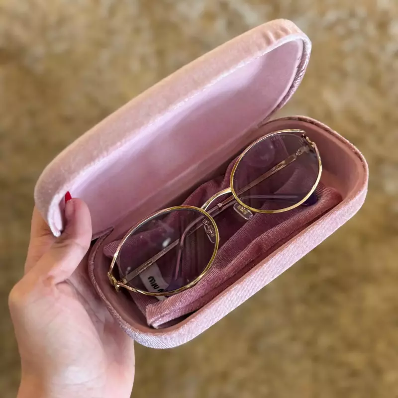 MIUMIU CLASSIC GRAPELIGHT