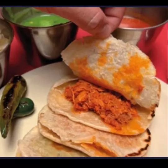 GORDITA DE COCHINITA