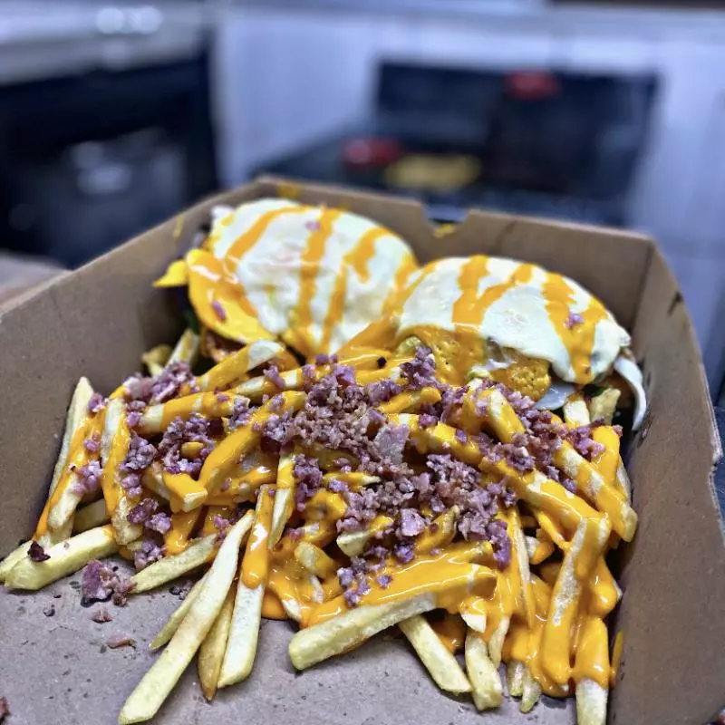 Mega Mila en dos de pollo