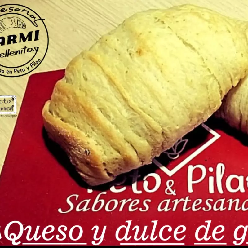 Rellenito CaRMi de queso y guayaba