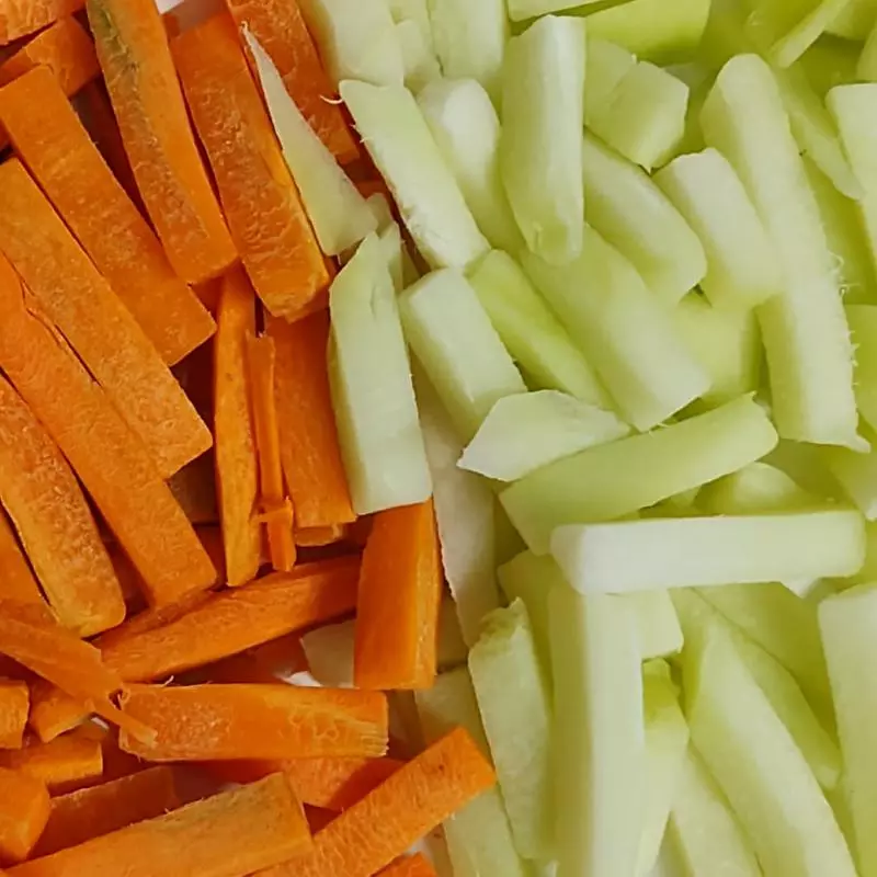 CHUCHU E CENOURA CUBOS