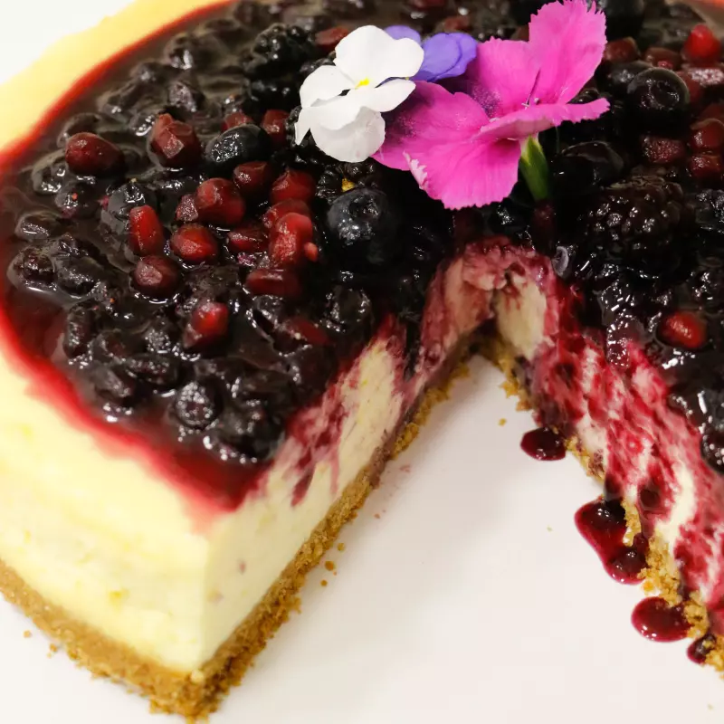 CHEESECAKE DE FRUTOS ROJOS