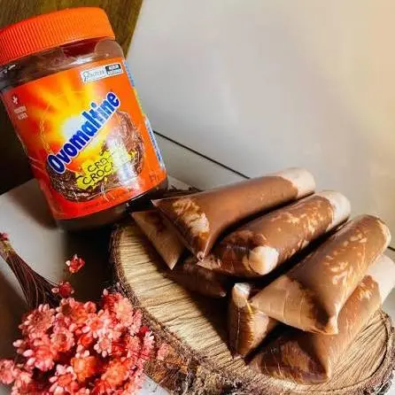 Sacolé de Ovomaltine c/ Cobertura