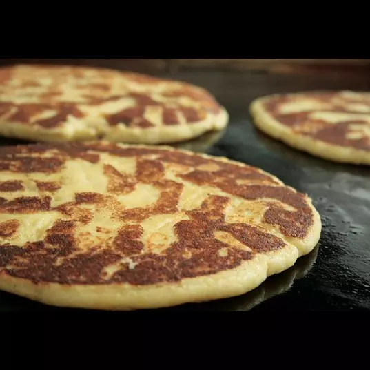 Tortilla aliñada con Doble Queso