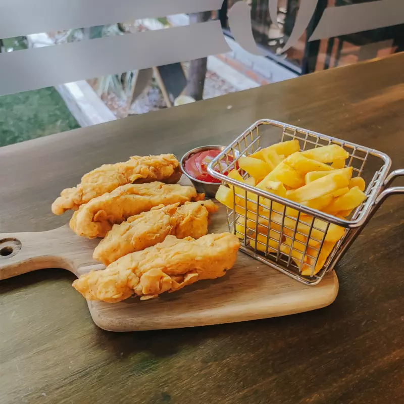 CHICKEN FINGERS