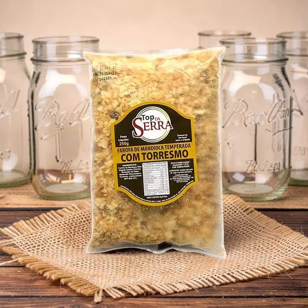 Temperada com Torresmo