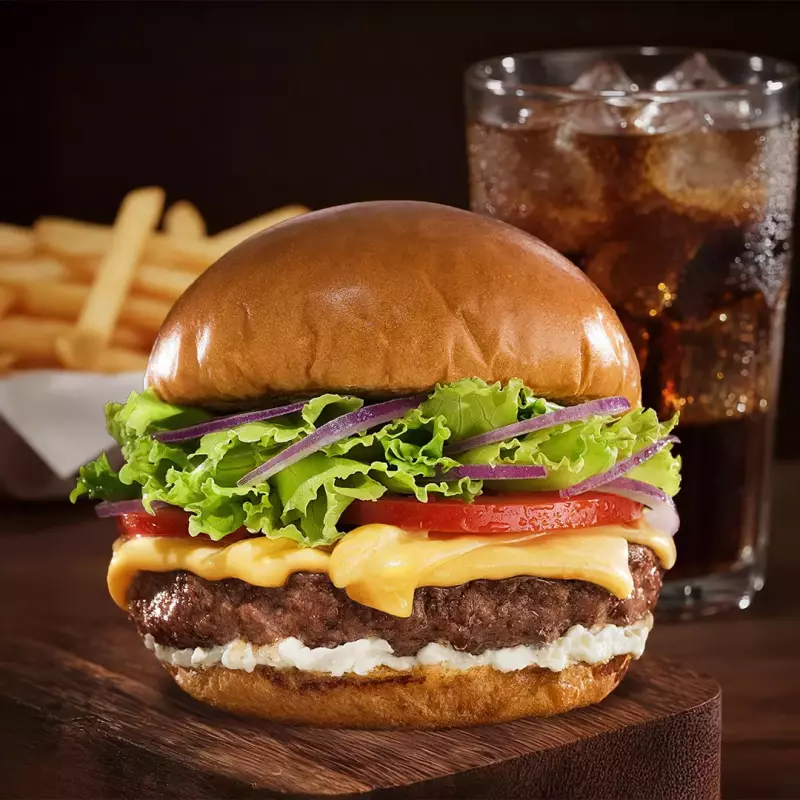 Bob Salad + Batata + Bebida