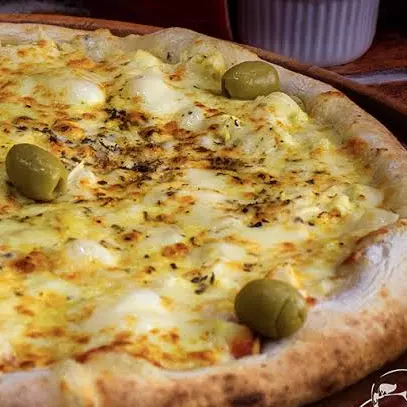 (G) QUEIJO COM PALMITO