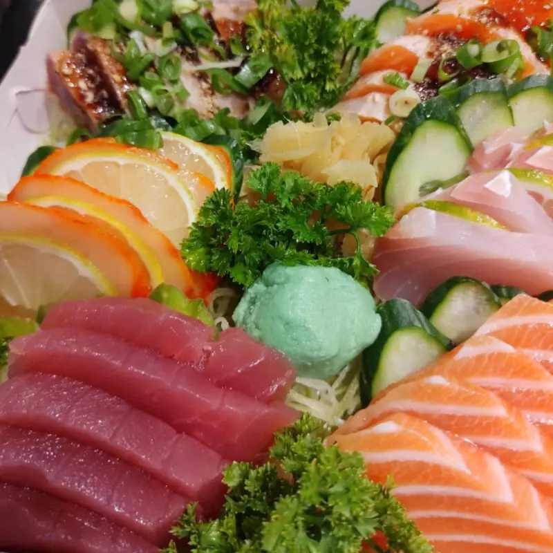 COMBO SASHIMI GOURMET 24 PÇS
