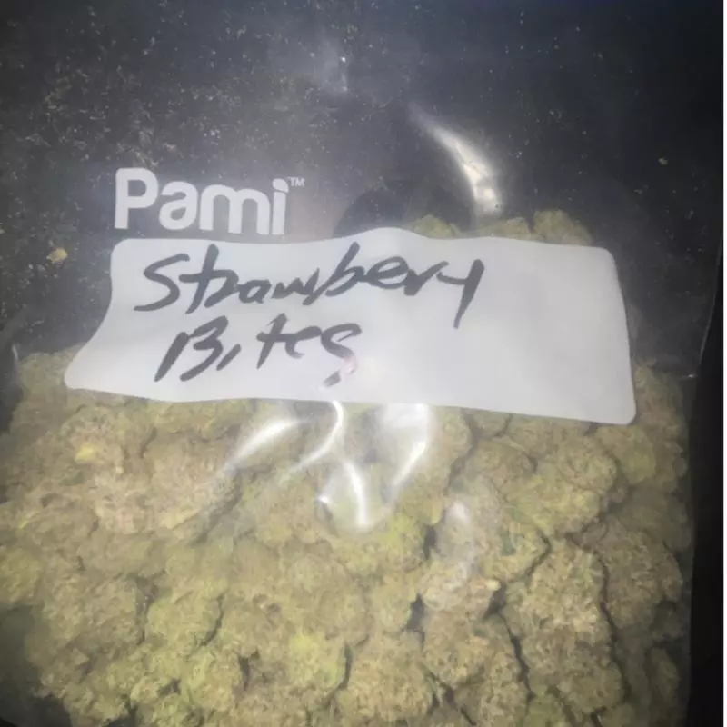 Strawberry Bite: Hybrid