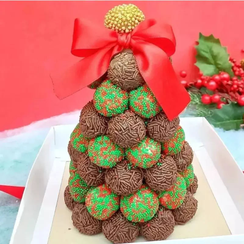Árvore de Natal de brigadeiros
