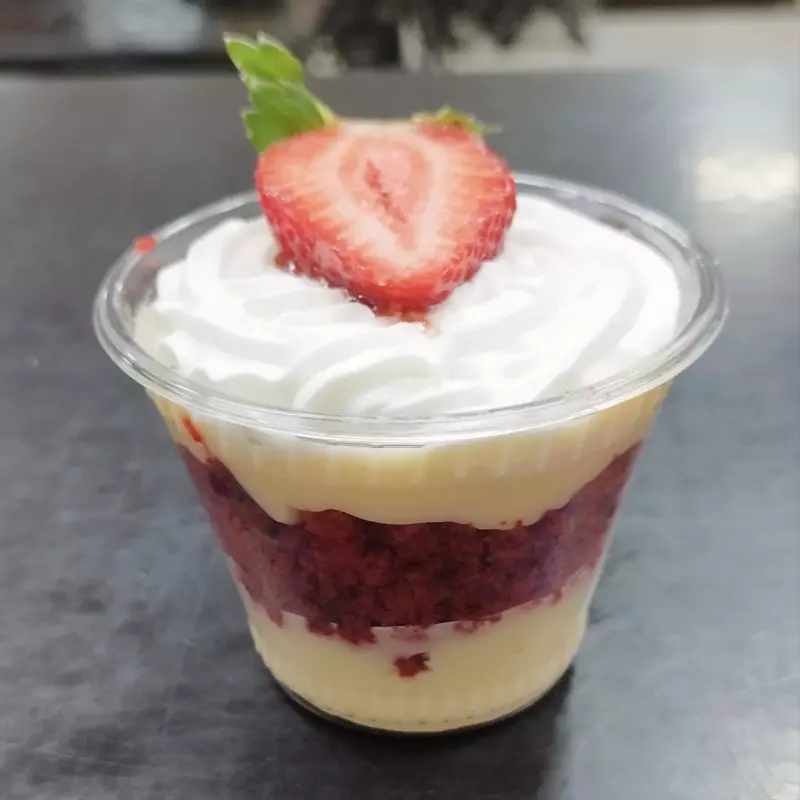 Copo Morango redvelvet