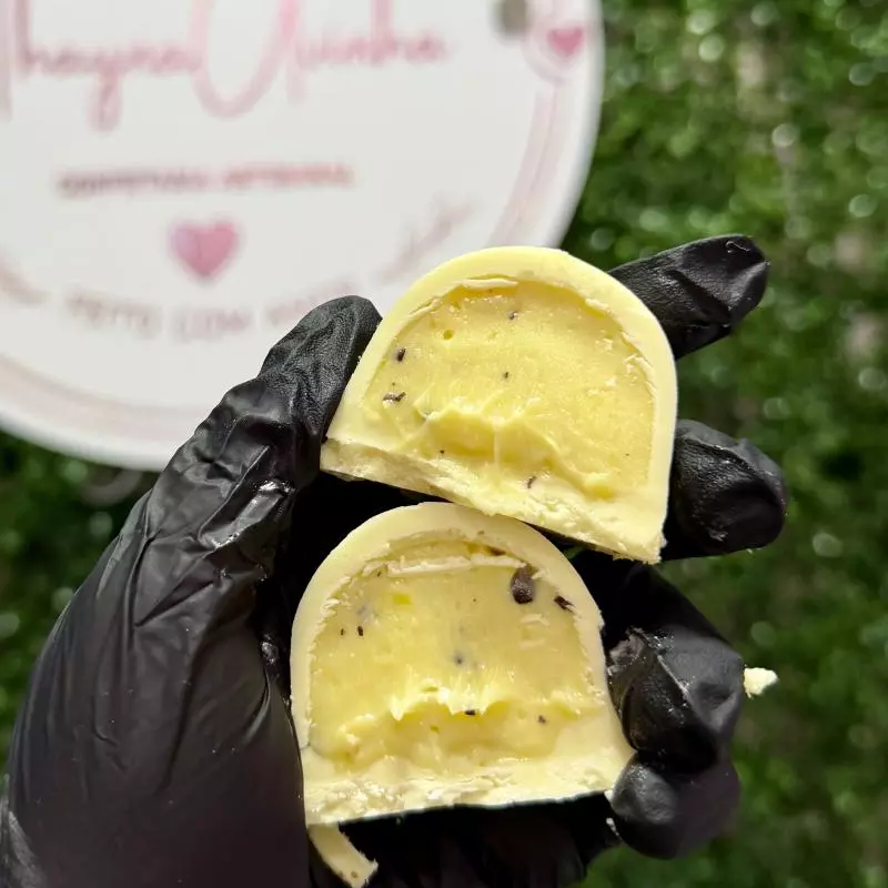 Trufa maracujá com chocolate branco