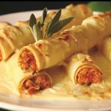 Canellone de frango c/ queijo