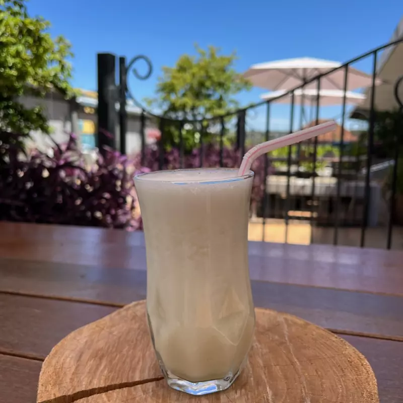 Suco de abacaxi com hortelã