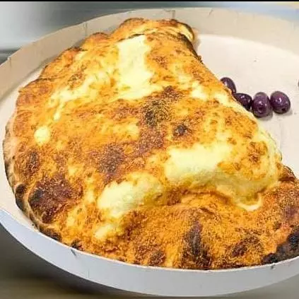 Calzone (Pizza Fechada)