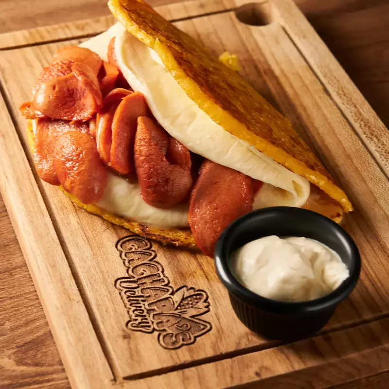 3 cachapas de chorizo Bebida Gratis