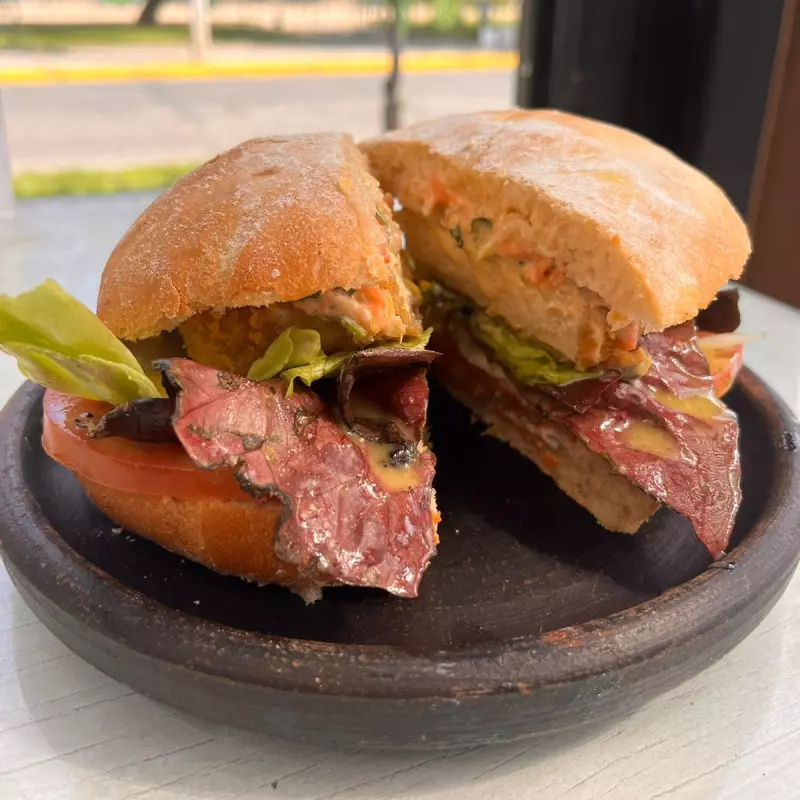 Sandwich NORTINO con papas