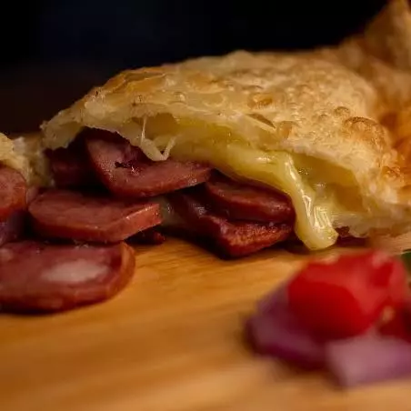 CALABRESA COM QUEIJO