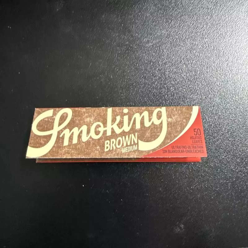 Smoking Brown Pequena