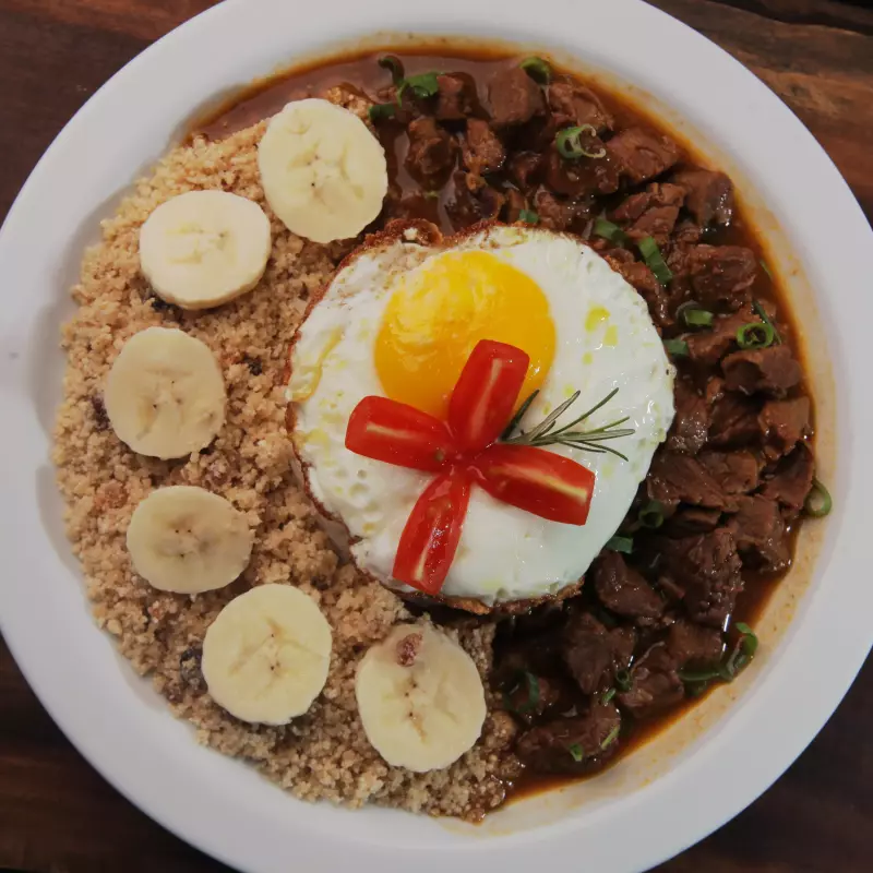 PICADINHO DE CARNE TRADICIONAL