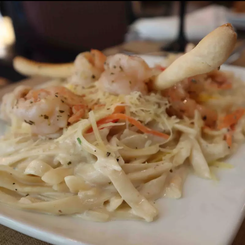 Fetuccini Con Camarón