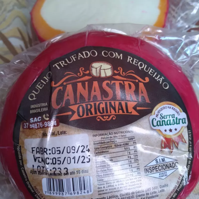 Queijo do Reino trufado c/ requeijão