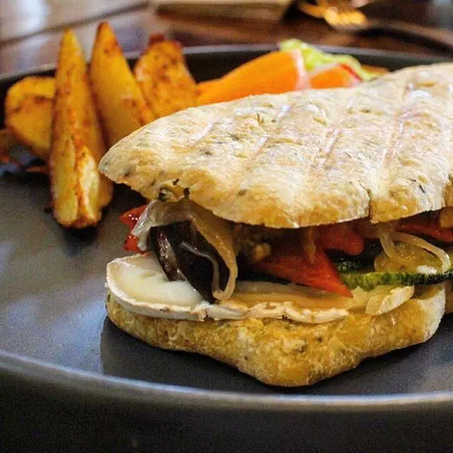 VEGETABLE CIABATTA