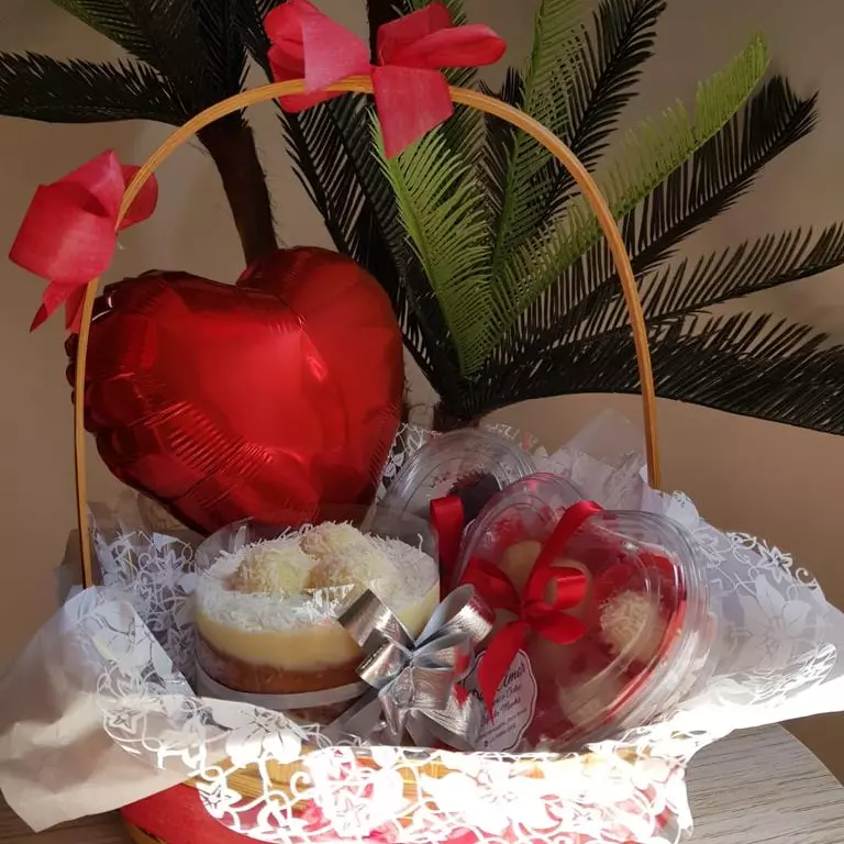 CESTA PARABENS PRA VOCE