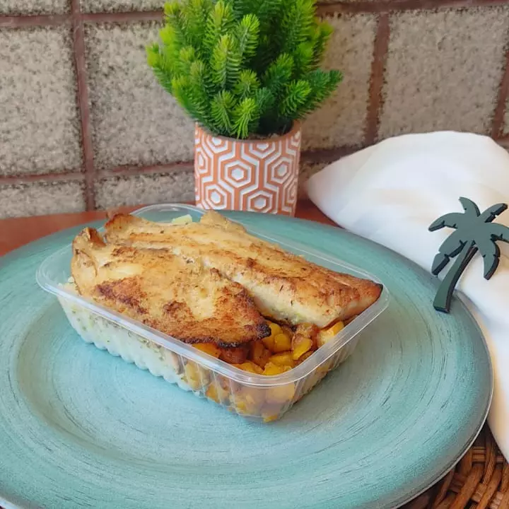 Tilápia com banana da terra(copy)