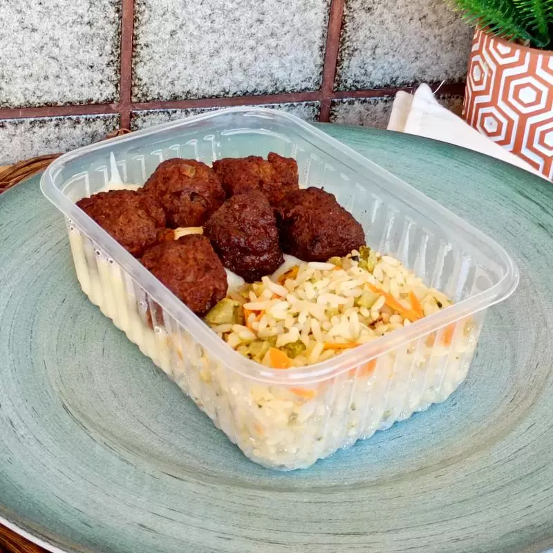 Mini almôndegas carne c/purê aipim