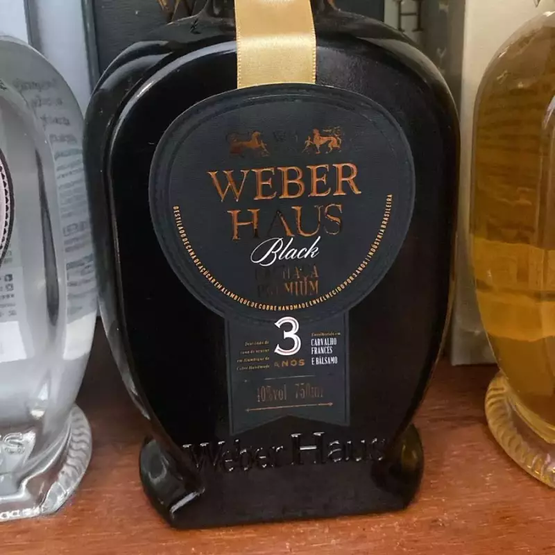 CACHAÇA W HAUS BLACK 3 ANOS