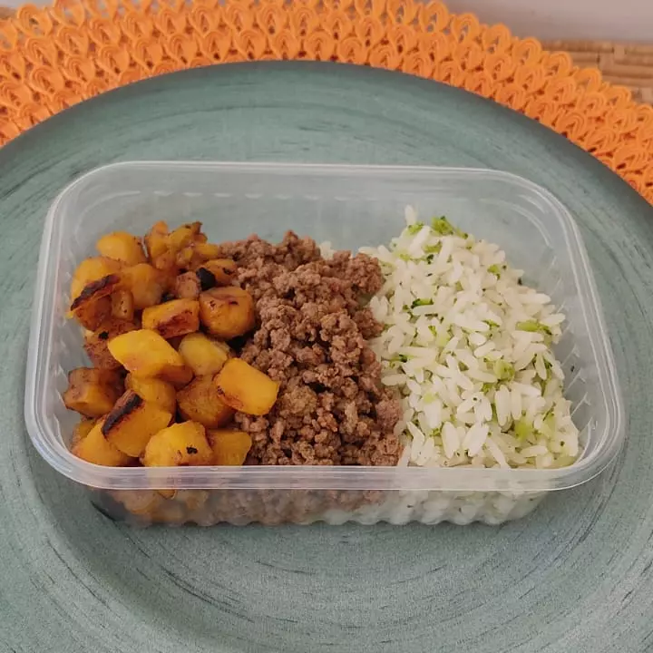 Carne moida com Banana(copy)