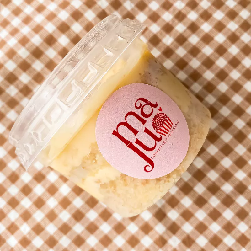Bolo de Pote Abacaxi com Creme