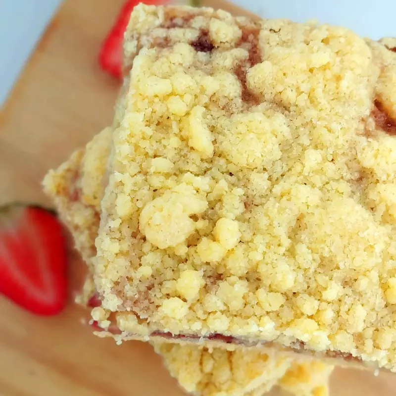 Brownie Crumble de morango(cópia)