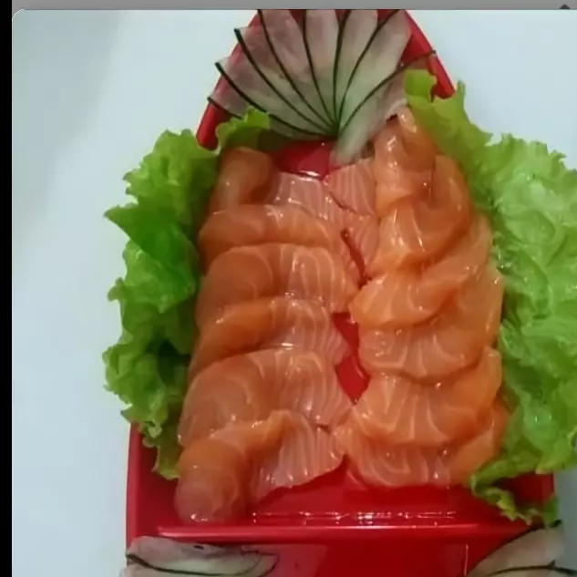 6 sashimis tradicional