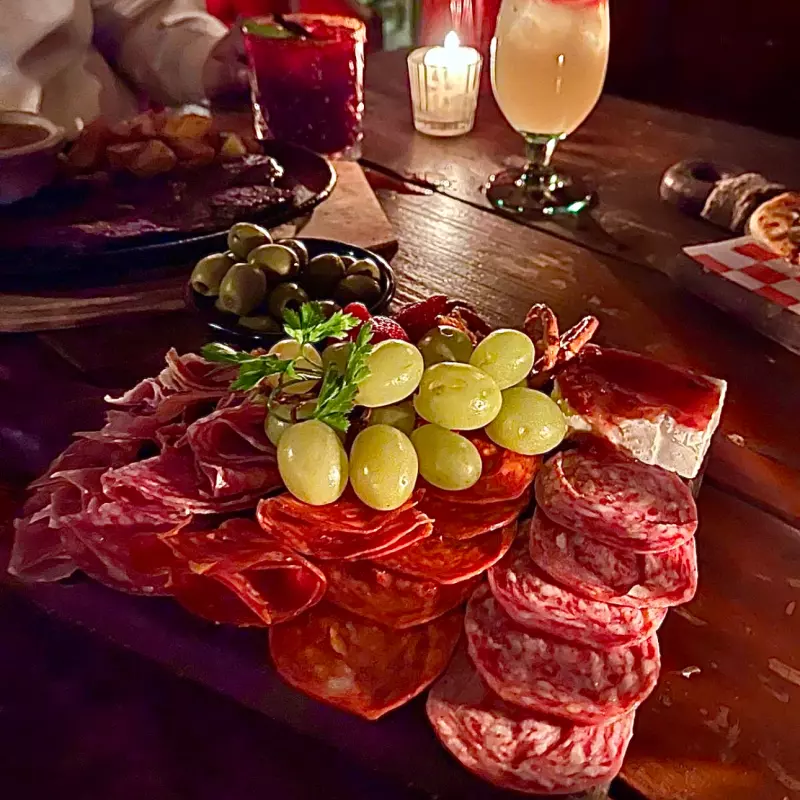 TABLA DE CARNES FRIAS