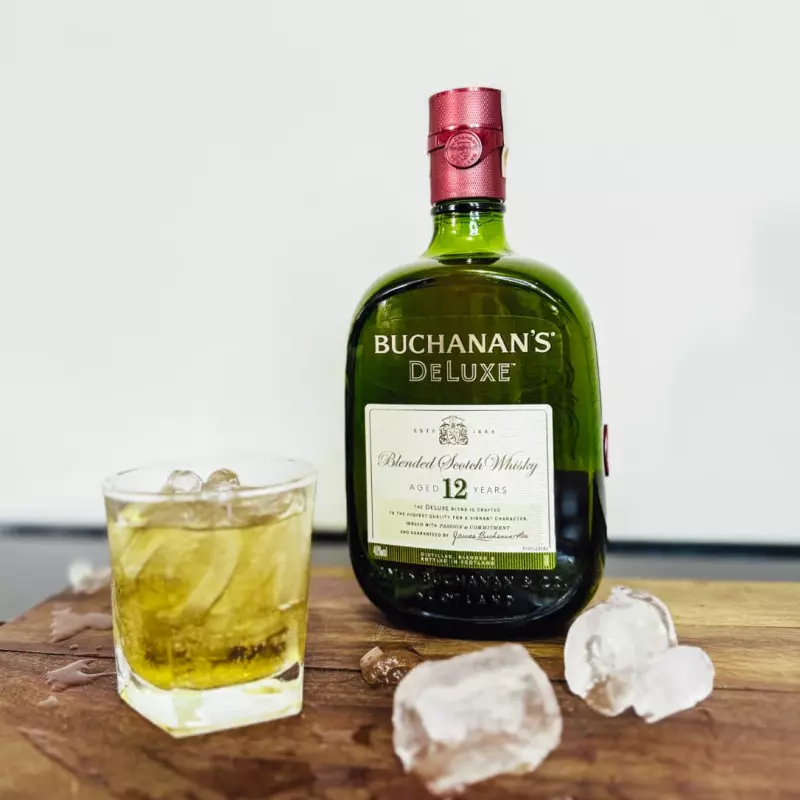 COMBO  "WHISKY BUCHANAN´S "