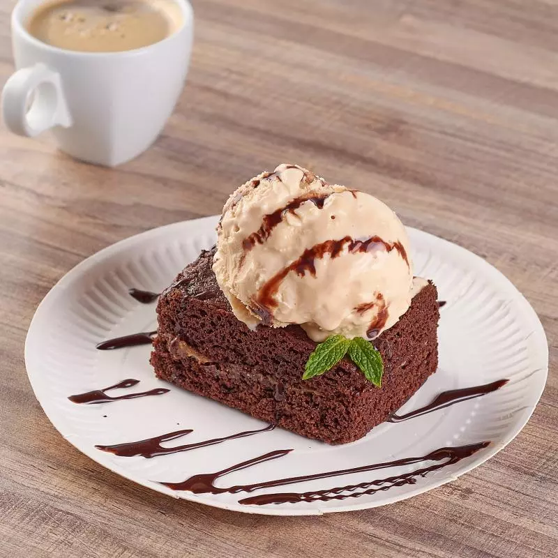 Brownie con Helado
