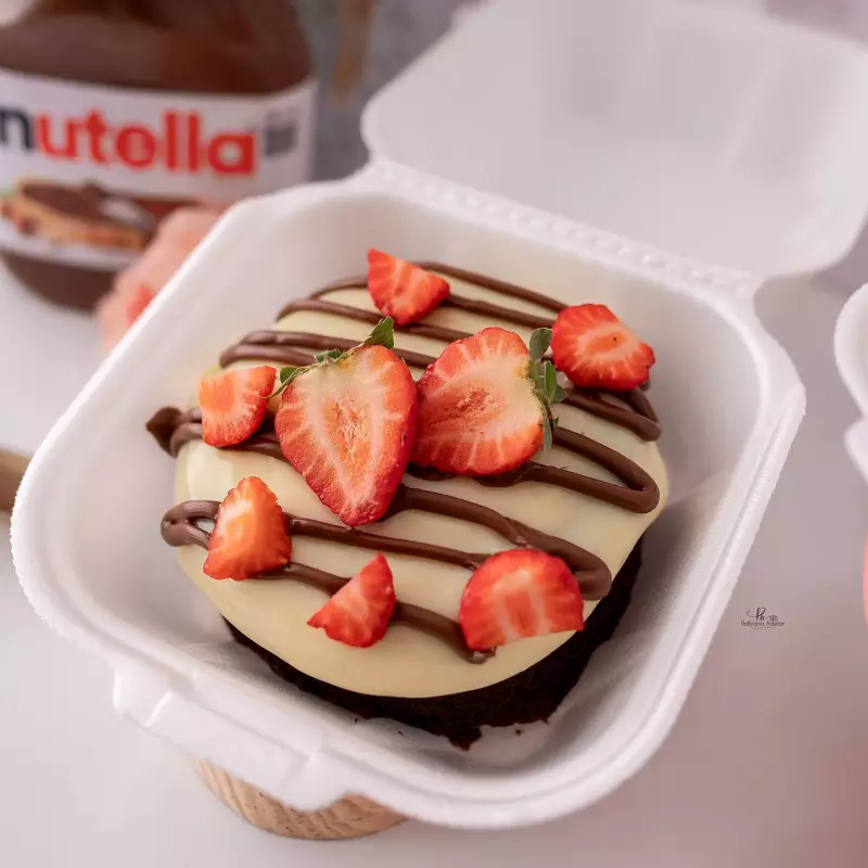 Mini vulcão morango + nutella