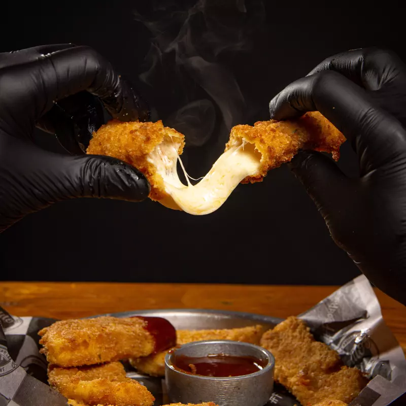 BASTONES DE MUZZARELLA