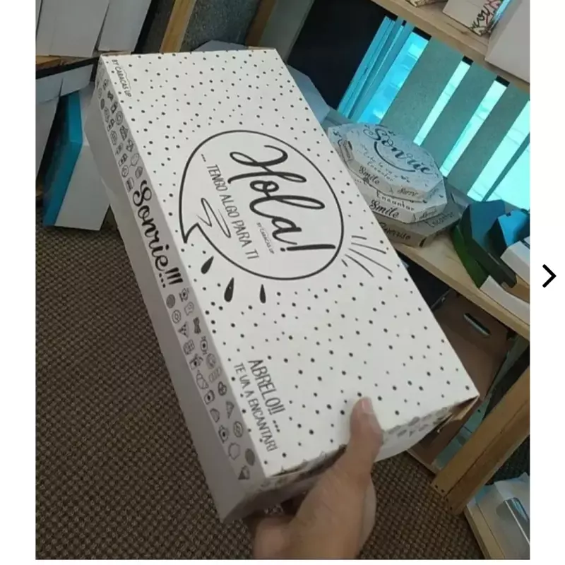 Caja (38x18x10) Hola Blanca