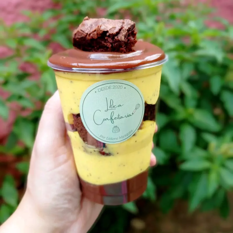 Gelado de Maracujá com Brownie