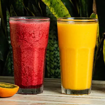 JUGOS AGUA O LECHE